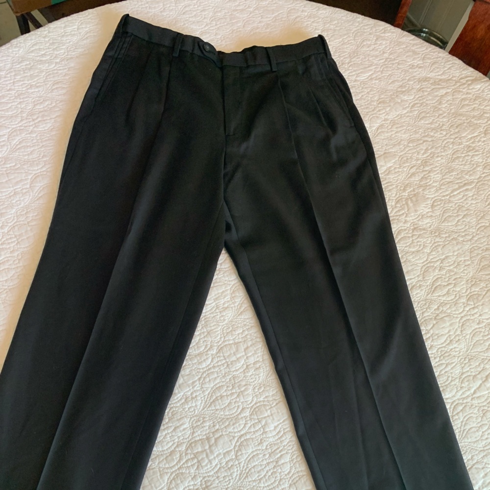 Roundtree &Yorke cuff dress trousers, pants